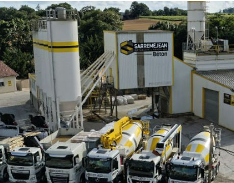 Ancienne photo de Sarremejean depuis 2016